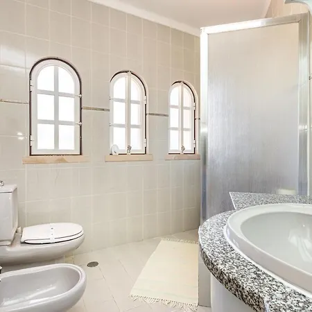 Вілла Solar Palmeiras *